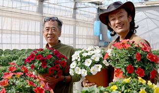 カーメン君」ガーデンチャンネルの「ビューティカル」撮影に密着取材